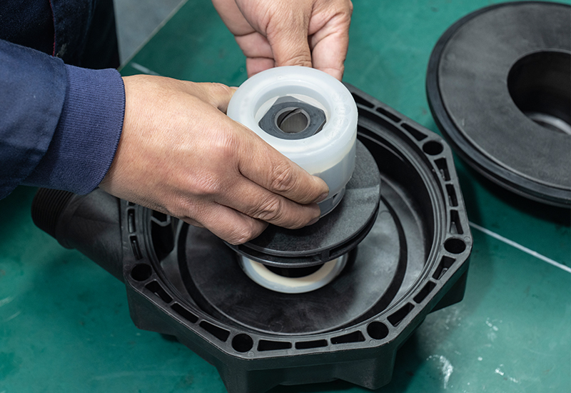 如何切換離心泵？